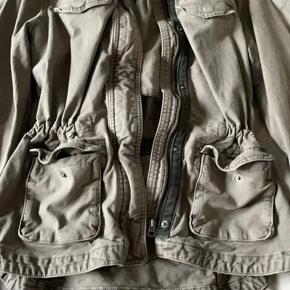 Spring and  Fall Jacket - Picture 4 of 16